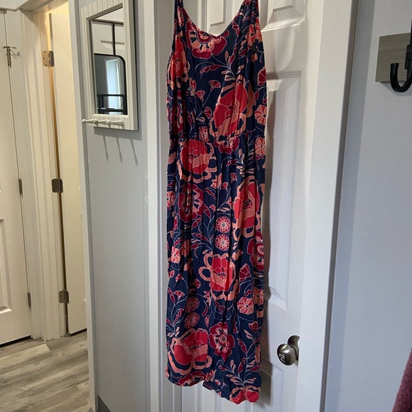 Gap Floral Midi Dress - Picture 2 of 9